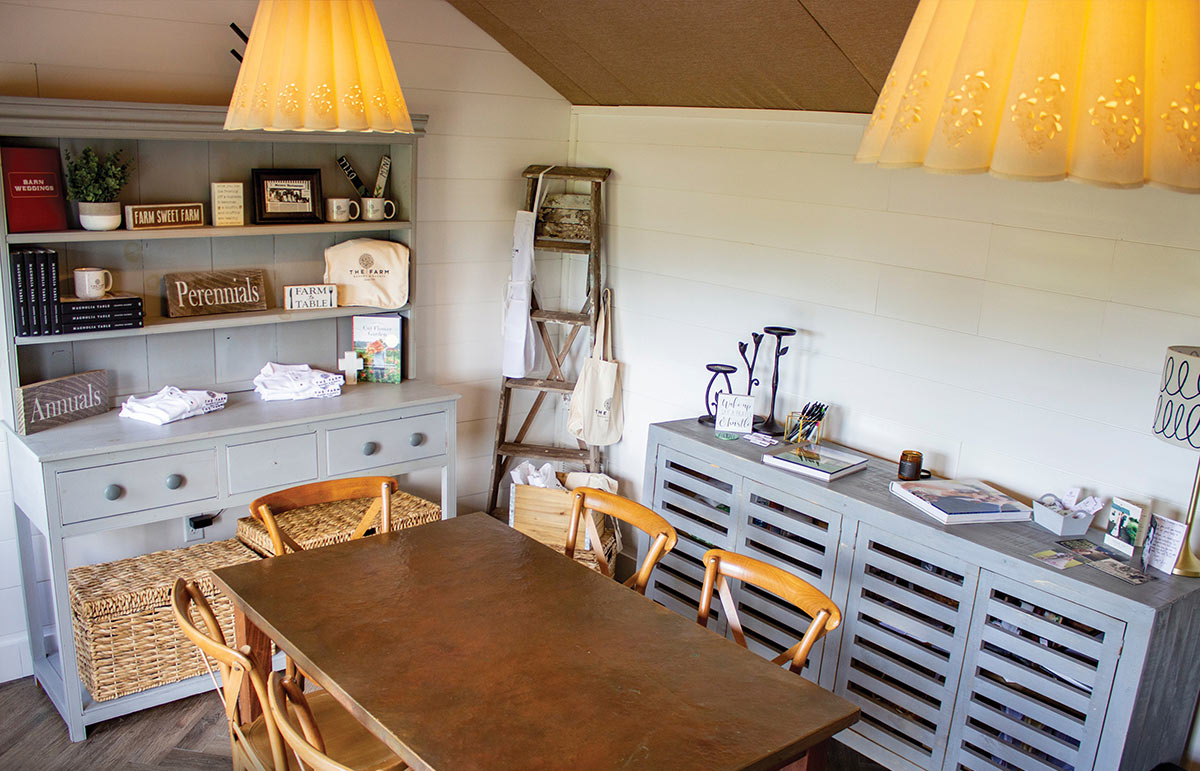 Country Barnyard Sheds